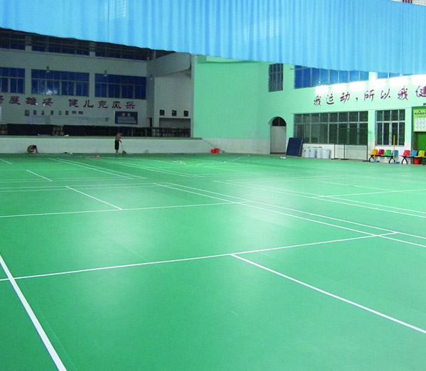 農(nóng)墾實(shí)驗(yàn)中學(xué)地板